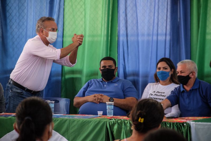 Neste primeiro sábado de julho, 03, a Companhia de Habitação do Estado do Pará (Cohab) beneficiou 78 famílias do município de Marapanim com o programa estadual "Sua Casa", iniciativa do governo do Estado que concede até 21 mil reais para construção, reconstrução e ampliação de casas de famílias de baixa renda

FOTO: PEDRO GUERREIRO / AGPARA <div class='credito_fotos'>Foto: Pedro Guerreiro / Ag. Pará   |   <a href='/midias/2021/originais/8779_18718305-e9a7-b8b8-1fd5-455ee3b16233.jpg' download><i class='fa-solid fa-download'></i> Download</a></div>