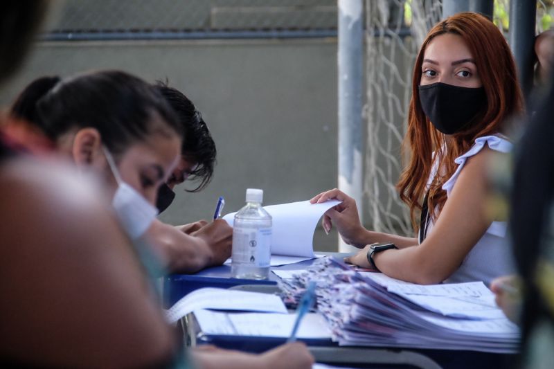 Neste primeiro sábado de julho, 03, a Companhia de Habitação do Estado do Pará (Cohab) beneficiou 78 famílias do município de Marapanim com o programa estadual "Sua Casa", iniciativa do governo do Estado que concede até 21 mil reais para construção, reconstrução e ampliação de casas de famílias de baixa renda

FOTO: PEDRO GUERREIRO / AGPARA <div class='credito_fotos'>Foto: Pedro Guerreiro / Ag. Pará   |   <a href='/midias/2021/originais/8779_4209a0aa-3fc3-9242-8a0c-9d7963e6d70a.jpg' download><i class='fa-solid fa-download'></i> Download</a></div>