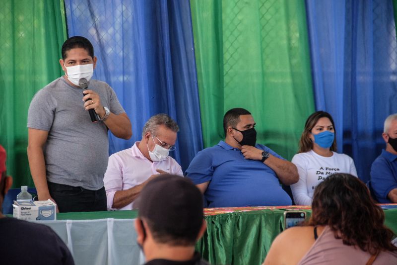 Neste primeiro sábado de julho, 03, a Companhia de Habitação do Estado do Pará (Cohab) beneficiou 78 famílias do município de Marapanim com o programa estadual "Sua Casa", iniciativa do governo do Estado que concede até 21 mil reais para construção, reconstrução e ampliação de casas de famílias de baixa renda

FOTO: PEDRO GUERREIRO / AGPARA <div class='credito_fotos'>Foto: Pedro Guerreiro / Ag. Pará   |   <a href='/midias/2021/originais/8779_b19efb95-a63d-1fac-7d2a-6f968dd32c74.jpg' download><i class='fa-solid fa-download'></i> Download</a></div>