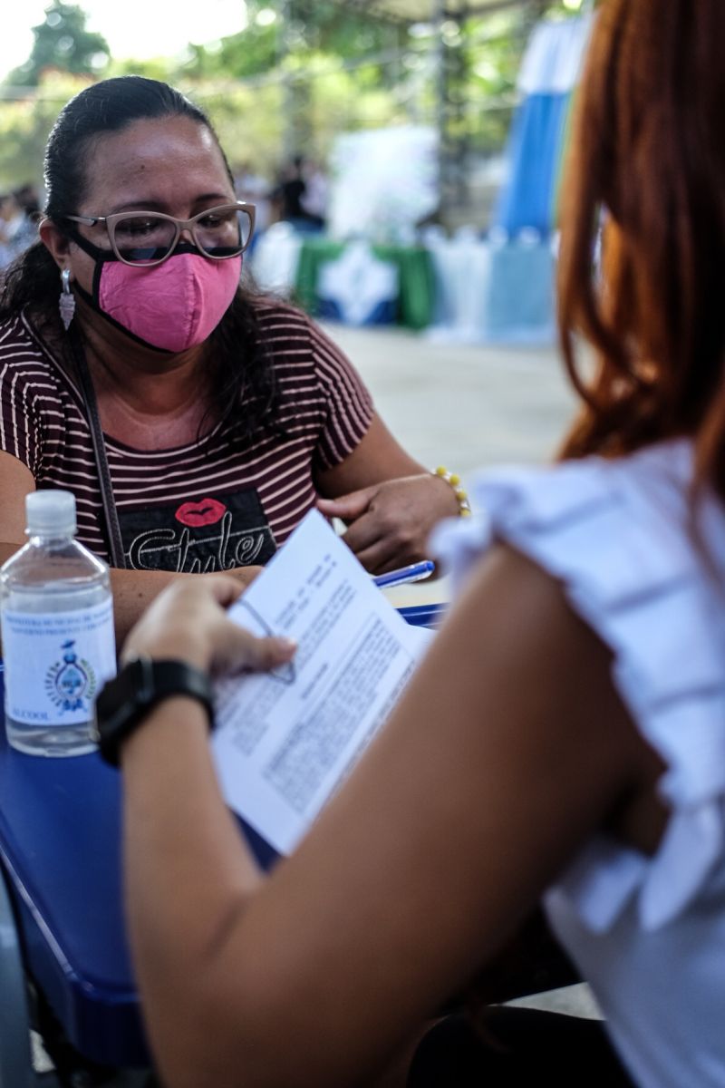 Neste primeiro sábado de julho, 03, a Companhia de Habitação do Estado do Pará (Cohab) beneficiou 78 famílias do município de Marapanim com o programa estadual "Sua Casa", iniciativa do governo do Estado que concede até 21 mil reais para construção, reconstrução e ampliação de casas de famílias de baixa renda

FOTO: PEDRO GUERREIRO / AGPARA <div class='credito_fotos'>Foto: Pedro Guerreiro / Ag. Pará   |   <a href='/midias/2021/originais/8779_cf2e399e-fe04-0366-c38a-9dec89346042.jpg' download><i class='fa-solid fa-download'></i> Download</a></div>