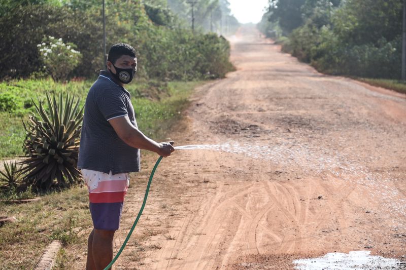 Além dos 32 km de asfalto, Governo do Estado também garantiu a reforma e ampliação da Câmara Municipal de Maracanã

fotos: Pedro Guerreiro / Ag.Para <div class='credito_fotos'>Foto: Pedro Guerreiro / Ag. Pará   |   <a href='/midias/2021/originais/8983_171c0ab8-30f8-7a3d-457c-6a93379d9d39.jpg' download><i class='fa-solid fa-download'></i> Download</a></div>