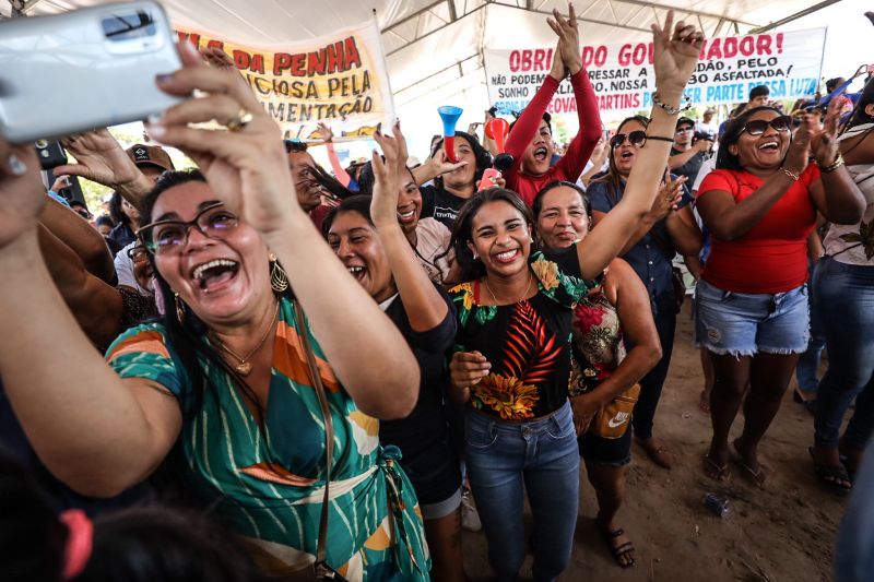 Além dos 32 km de asfalto, Governo do Estado também garantiu a reforma e ampliação da Câmara Municipal de Maracanã

fotos: Pedro Guerreiro / Ag.Para <div class='credito_fotos'>Foto: Pedro Guerreiro / Ag. Pará   |   <a href='/midias/2021/originais/8983_a830f2e0-8ade-a50a-8b21-1d4c0a418a99.jpg' download><i class='fa-solid fa-download'></i> Download</a></div>