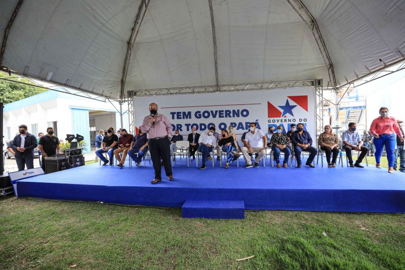 Programa Água Pará

fotos: jader Paes / Ag.Para <div class='credito_fotos'>Foto: Jader Paes / Agência Pará   |   <a href='/midias/2021/originais/9996_c235c5db-b7f2-d838-32f7-e0c2c15d8d73.jpg' download><i class='fa-solid fa-download'></i> Download</a></div>