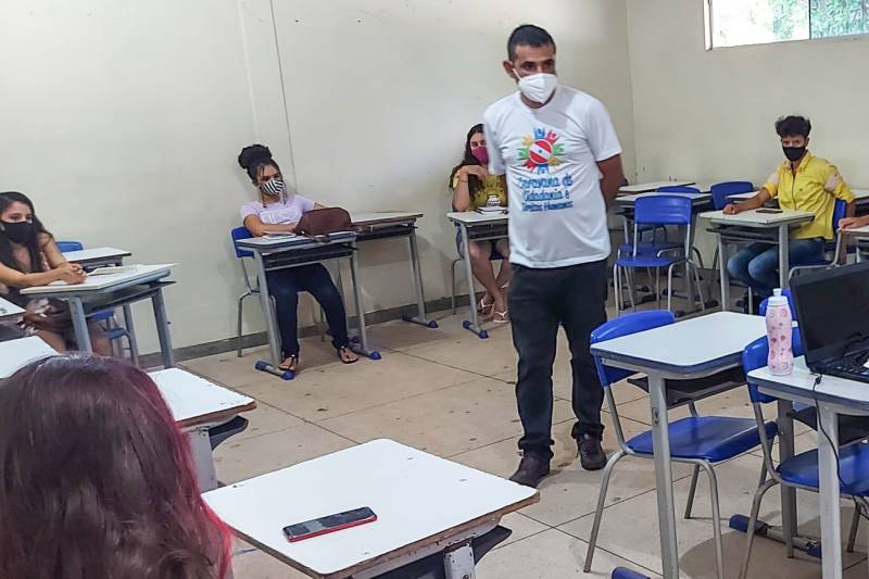 Flávio de Paula em curso de formação em direitos de jovens pela SEJUDH (Crédito Gerência de Promoção dos Direitos da Juventude)