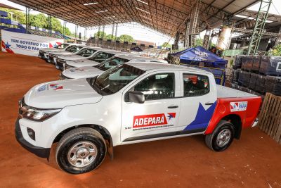 galeria: Governador entrega de veículos para Adepara em Paragominas