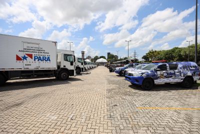 galeria: Entrega equipamentos e maquinários para Municípios - Entrega viaturas segurança público  Novembro Azul