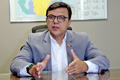 notícia: Governo do Pará defende regulação jurídica da mineração para reduzir danos ambientais