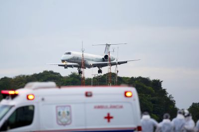 galeria: Pará recebe 17 pacientes vindos de Manaus para tratamento no Hospital de Campanha de Belém