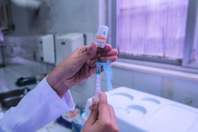 notícia: Uepa mantém dois pontos de vacinação contra Covid-19 em Belém