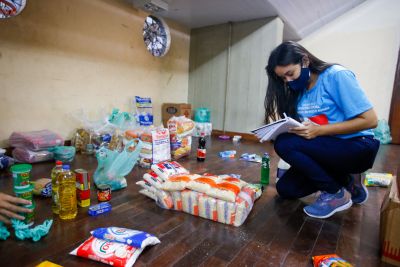 galeria: Centro de arrecadação de doações