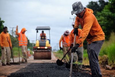 galeria: Megaoperação recupera pavimento e acostamento de 290 quilômetros da PA-150