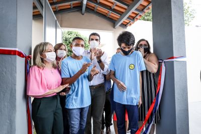 galeria: Governador entrega a escola Amílcar Alves Tupiassu, no bairro da Cremação