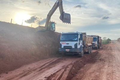 notícia: Estado executa obras de reconstrução na PA-275, no sudeste do Pará