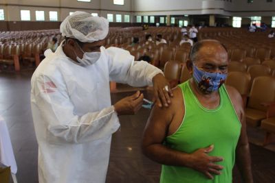 notícia: Militares do Comando de Saúde atuam na vacinação contra a Covid-19 em Belém
