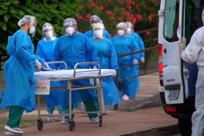 notícia: Governo já transferiu 365 pacientes com Covid-19 na região oeste