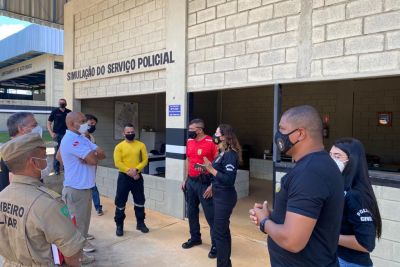 notícia: Representantes da segurança pública visitam centros de treinamentos para instalar o primeiro CT no Pará