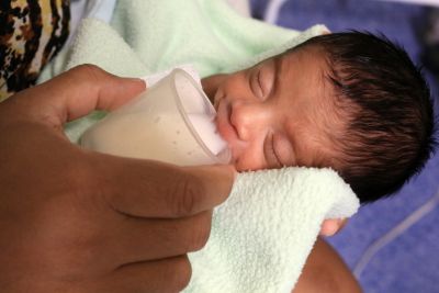 notícia: Na pandemia, bebês são recuperados com doação de leite humano no Materno-Infantil de Barcarena