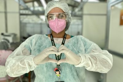 notícia: Dia do Técnico e Auxiliar de Enfermagem é celebrado em hospitais estaduais