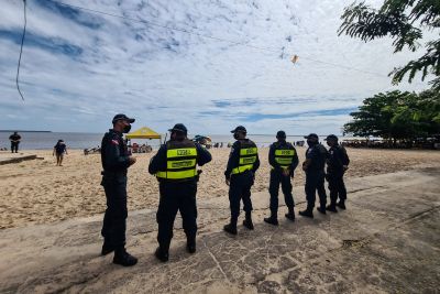 notícia: Forças de segurança garantem tranquilidade nas praias de Outeiro