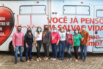 notícia: Servidores do Ideflor-Bio e Semas marcam presença em doação a campanha do junho vermelho