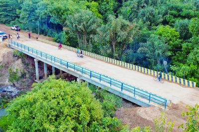 notícia: Governo do Pará entrega  ponte sobre o Rio Capim Miri 