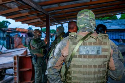 notícia: Três pessoas são presas em operação da Polícia Civil de combate ao tráfico de drogas