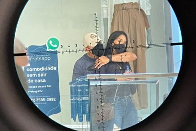 notícia: Polícia Militar realiza treinamento de Gerenciamento de Crise em shopping de Belém