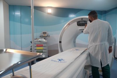 notícia: Hospital Regional do Baixo Tocantins recebe novo setor de tomografia