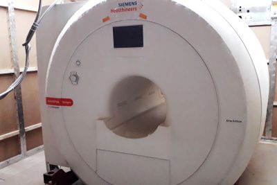 notícia: Hospital Regional do Sudeste já dispõe de novo aparelho de ressonância magnética