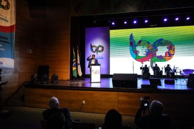 notícia: Fórum Mundial de Bioeconomia termina em Belém dando visibilidade as ativos florestais