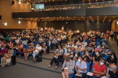 notícia: Na preparação ao Saeb, Seduc promove reunião com gestores escolares