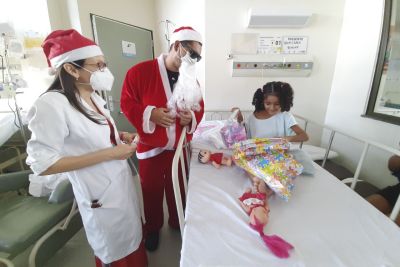 notícia: Hospitais estaduais arrecadam doações para realização de ações natalinas neste mês