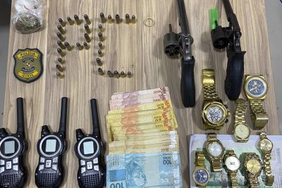 notícia: Polícia Civil prende quatro pessoas e apreende drogas, armas e munições, em Parauapebas