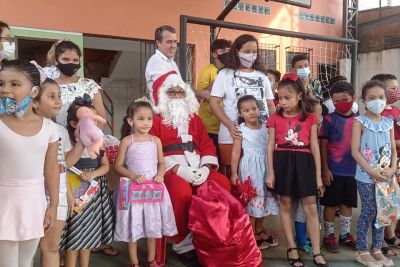 notícia: Sespa promove 'Natal Solidário' com a doação de brinquedos e cestas de alimentos