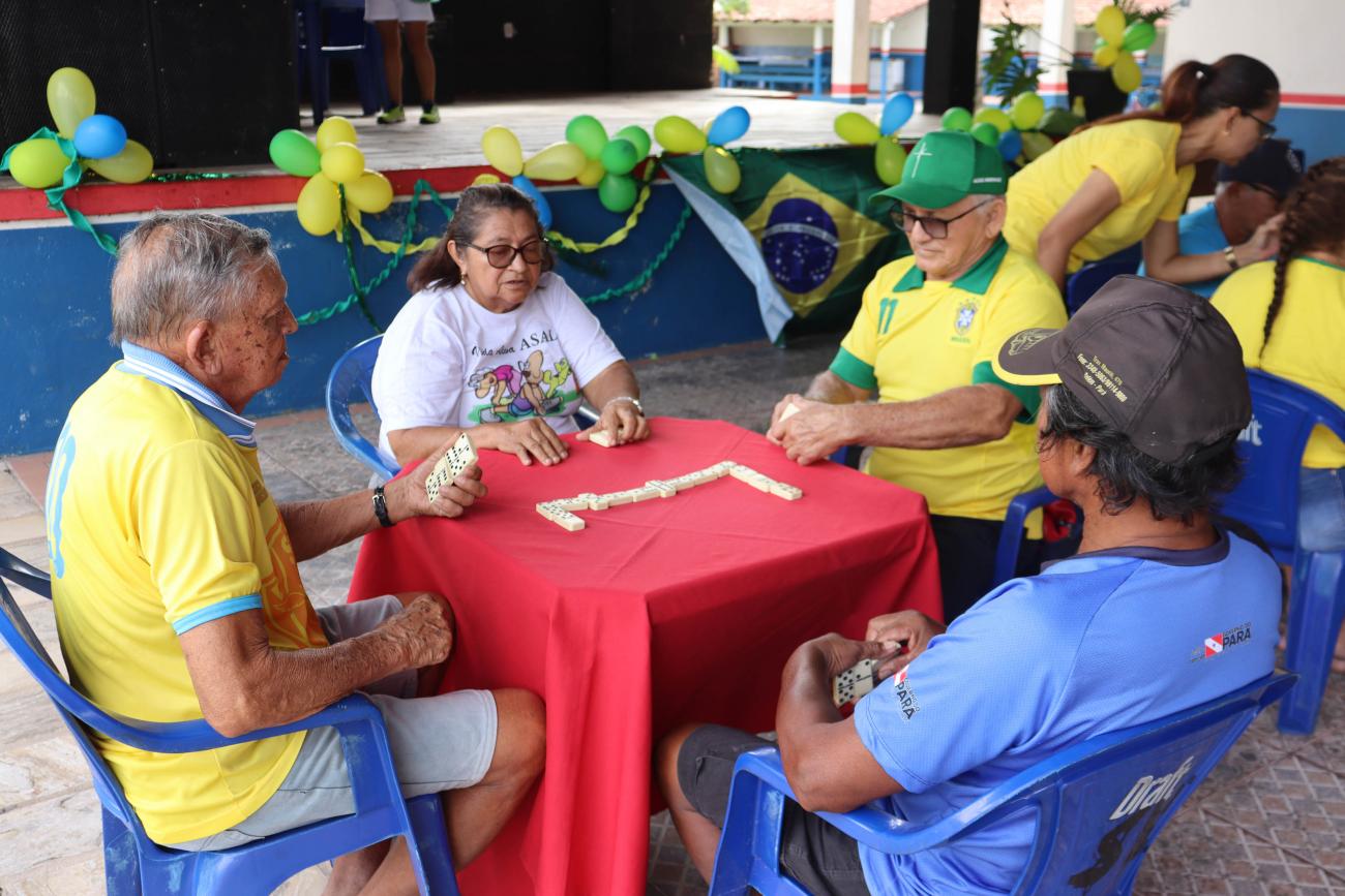 Seel - Secretaria de Estado de Esporte e Lazer - Idosos do Vida Ativa  iniciam competições dos Jogos de Integração Competições de vôlei adaptado,  queimada, dama, xadrez, baralho e jogo da memória