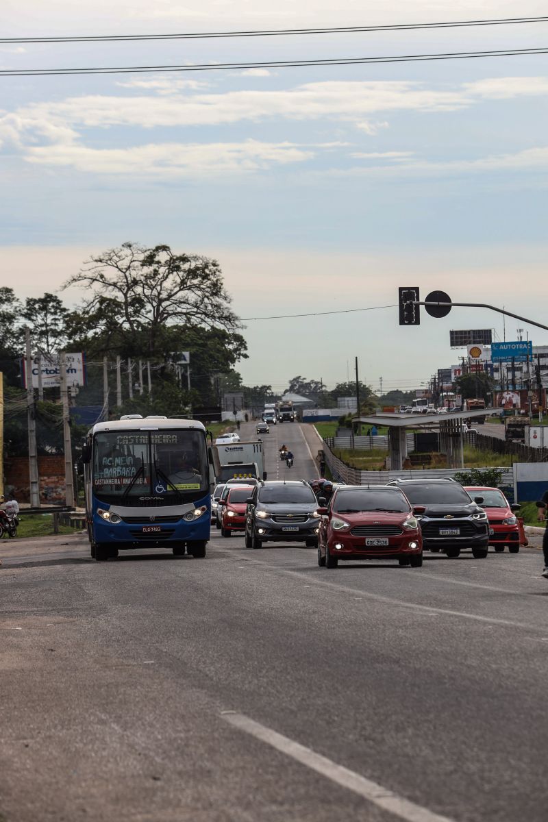 Barreira do Detran em Ananindeua Fotos Marco Santos_ Ag Pará

 <div class='credito_fotos'>Foto: Marco Santos / Ag. Pará   |   <a href='/midias/2022/originais/11518_05985fd1-58bf-0c32-4e74-e99ececf7e45.jpg' download><i class='fa-solid fa-download'></i> Download</a></div>