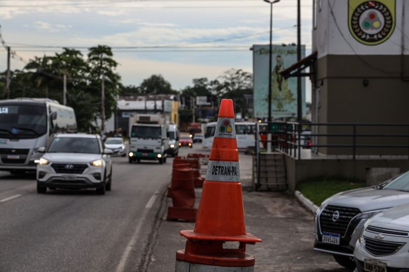 Barreira do Detran em Ananindeua Fotos Marco Santos_ Ag Pará

 <div class='credito_fotos'>Foto: Marco Santos / Ag. Pará   |   <a href='/midias/2022/originais/11518_9e7b70f2-500c-b8cb-12f4-bdb8b0fccf54.jpg' download><i class='fa-solid fa-download'></i> Download</a></div>