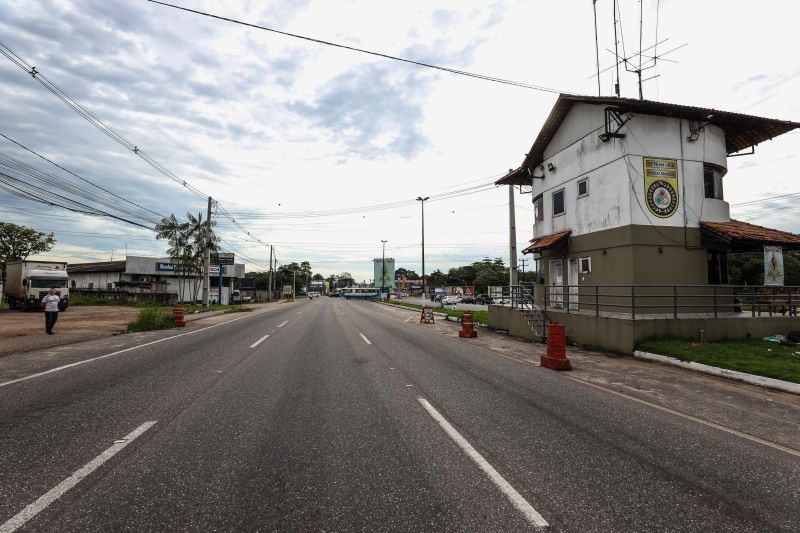 Barreira do Detran em Ananindeua Fotos Marco Santos_ Ag Pará

 <div class='credito_fotos'>Foto: Marco Santos / Ag. Pará   |   <a href='/midias/2022/originais/11518_fcbcb304-9082-0098-34f9-57f7c9a9bf73.jpg' download><i class='fa-solid fa-download'></i> Download</a></div>