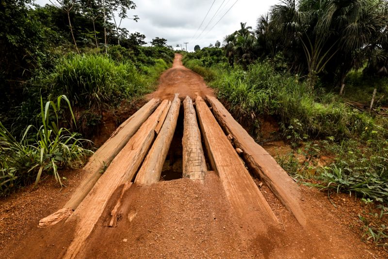 Ordem de serviço Ponte da Comunidade Castanheira em Eldorado do Carajás FT Alex Ribeiro <div class='credito_fotos'>Foto: Alex Ribeiro / Ag. Pará   |   <a href='/midias/2022/originais/11641_252dafa9-84bb-c697-9514-672b15bb47e7.jpg' download><i class='fa-solid fa-download'></i> Download</a></div>