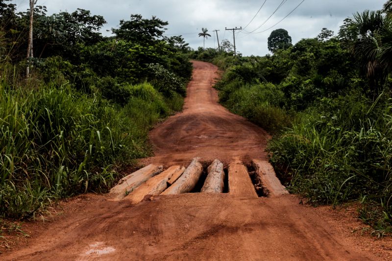 Ordem de serviço Ponte da Comunidade Castanheira em Eldorado do Carajás FT Alex Ribeiro <div class='credito_fotos'>Foto: Alex Ribeiro / Ag. Pará   |   <a href='/midias/2022/originais/11641_7fc7b4de-a4b6-8b75-ecf8-9fb577c8e27a.jpg' download><i class='fa-solid fa-download'></i> Download</a></div>