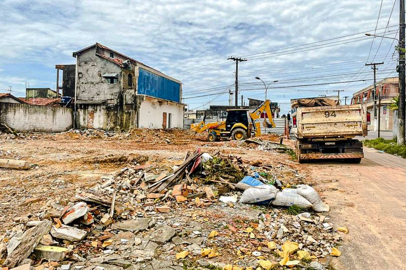 NGTM deve concluir nova avenida Ananin até julho deste ano
 <div class='credito_fotos'>Foto: ASCOM / NGTM   |   <a href='/midias/2022/originais/11660_07aef2d0-89d9-a5c2-147e-796528c2b123.jpg' download><i class='fa-solid fa-download'></i> Download</a></div>