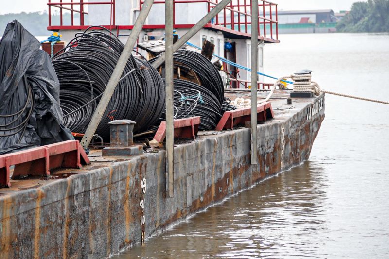 Setran inicia obras (cabeamento e fundação) na Ponte de OUTEIRO

pedro guerreiro/agpara <div class='credito_fotos'>Foto: Pedro Guerreiro / Ag. Pará   |   <a href='/midias/2022/originais/12676_0067e848-9103-c22e-8737-41384d13830b.jpg' download><i class='fa-solid fa-download'></i> Download</a></div>