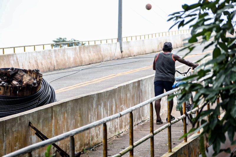 Setran inicia obras (cabeamento e fundação) na Ponte de OUTEIRO

pedro guerreiro/agpara <div class='credito_fotos'>Foto: Pedro Guerreiro / Ag. Pará   |   <a href='/midias/2022/originais/12676_186f7d5d-dff8-e75c-f6eb-5c63596452cf.jpg' download><i class='fa-solid fa-download'></i> Download</a></div>