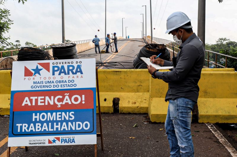 Setran inicia obras (cabeamento e fundação) na Ponte de OUTEIRO

pedro guerreiro/agpara <div class='credito_fotos'>Foto: Pedro Guerreiro / Ag. Pará   |   <a href='/midias/2022/originais/12676_24746f1e-94f3-c384-90f3-066fc34fd8ac.jpg' download><i class='fa-solid fa-download'></i> Download</a></div>