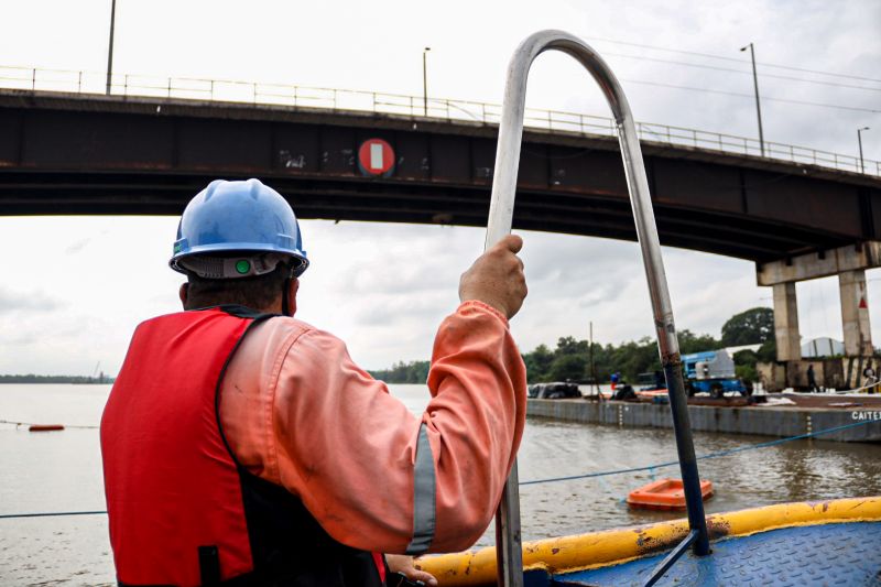 Setran inicia obras (cabeamento e fundação) na Ponte de OUTEIRO

pedro guerreiro/agpara <div class='credito_fotos'>Foto: Pedro Guerreiro / Ag. Pará   |   <a href='/midias/2022/originais/12676_3d4436a5-d23c-a9f2-cf69-334f485e61a9.jpg' download><i class='fa-solid fa-download'></i> Download</a></div>