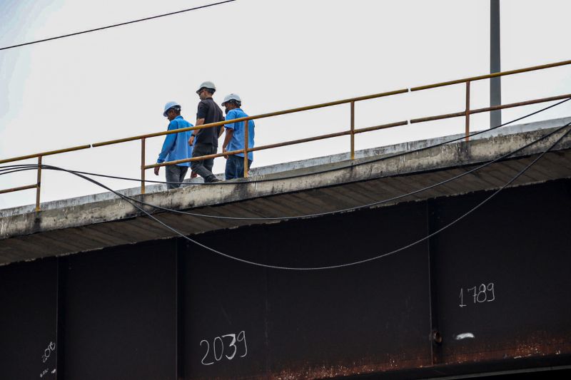 Setran inicia obras (cabeamento e fundação) na Ponte de OUTEIRO

pedro guerreiro/agpara <div class='credito_fotos'>Foto: Pedro Guerreiro / Ag. Pará   |   <a href='/midias/2022/originais/12676_48e3ed4a-c98e-0c5e-7f83-f47155d8d49d.jpg' download><i class='fa-solid fa-download'></i> Download</a></div>