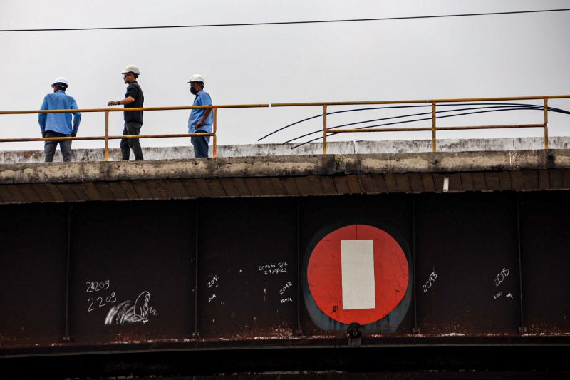 Setran inicia obras (cabeamento e fundação) na Ponte de OUTEIRO

pedro guerreiro/agpara <div class='credito_fotos'>Foto: Pedro Guerreiro / Ag. Pará   |   <a href='/midias/2022/originais/12676_63e166b1-9cd4-7ff5-87b4-85ed88301fa4.jpg' download><i class='fa-solid fa-download'></i> Download</a></div>