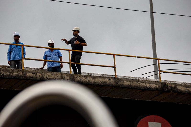 Setran inicia obras (cabeamento e fundação) na Ponte de OUTEIRO

pedro guerreiro/agpara <div class='credito_fotos'>Foto: Pedro Guerreiro / Ag. Pará   |   <a href='/midias/2022/originais/12676_ec5bfd23-e87d-885a-3de2-093016890df1.jpg' download><i class='fa-solid fa-download'></i> Download</a></div>