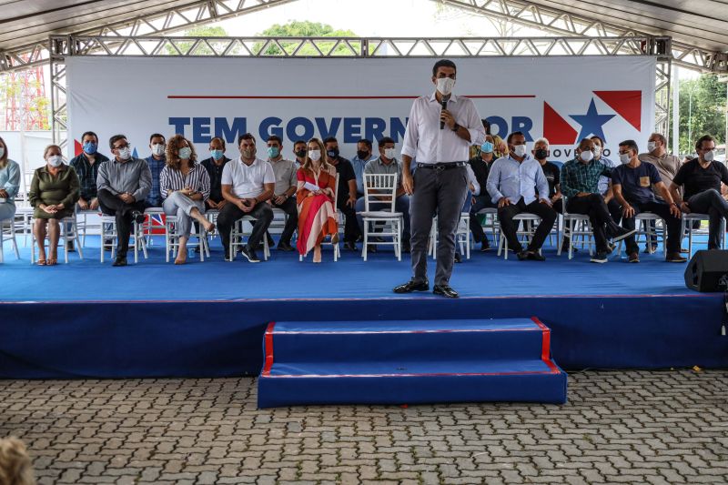 GOVERNADOR ENTREGA PROGRAMA SUA CASA-PORTO FUTURO-MARCELO SEABRA <div class='credito_fotos'>Foto: Marcelo Seabra / Ag. Pará   |   <a href='/midias/2022/originais/12677_d1d8fc73-cf3b-5f6f-85bb-ec839eb5d121.jpg' download><i class='fa-solid fa-download'></i> Download</a></div>