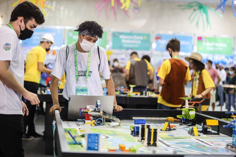 O evento desafia a criatividade dos estudantes e incentiva a tecnologia (Foto: Rodrigo Pinheiro - Ag. Pará)